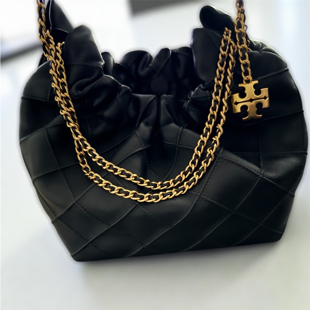 Tory Burch Black Quilted Shoulder Bag with Gold Chain